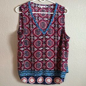 Cute summer sleeveless top